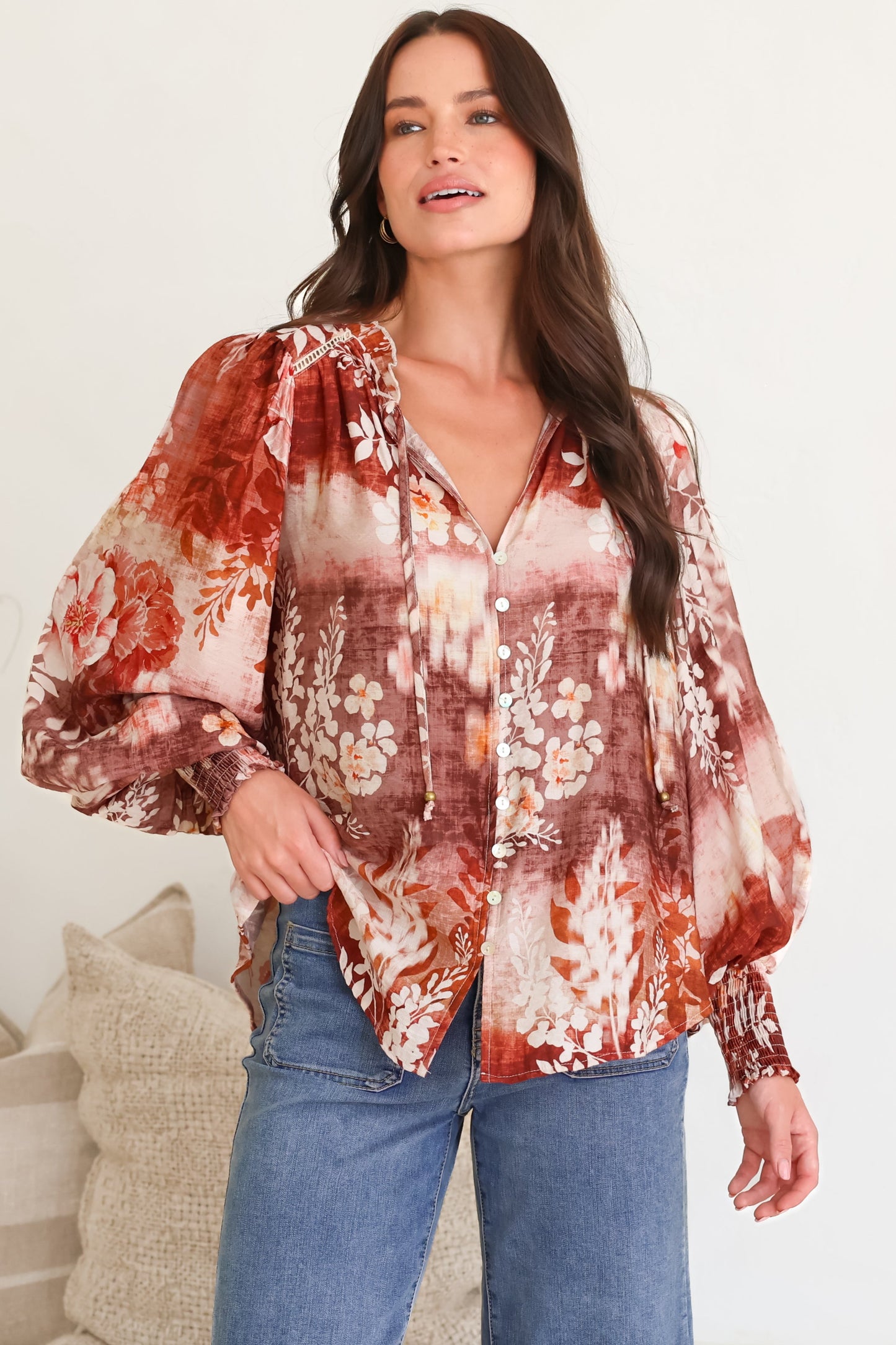 Violet Blouse - Frill Collar Button Down Balloon Sleeve Top in Ashara Print