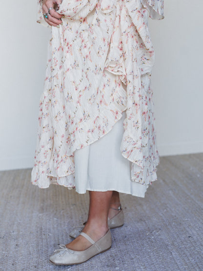 Vintage Petals Tiered Flare Maxi Dress - Cream Multi