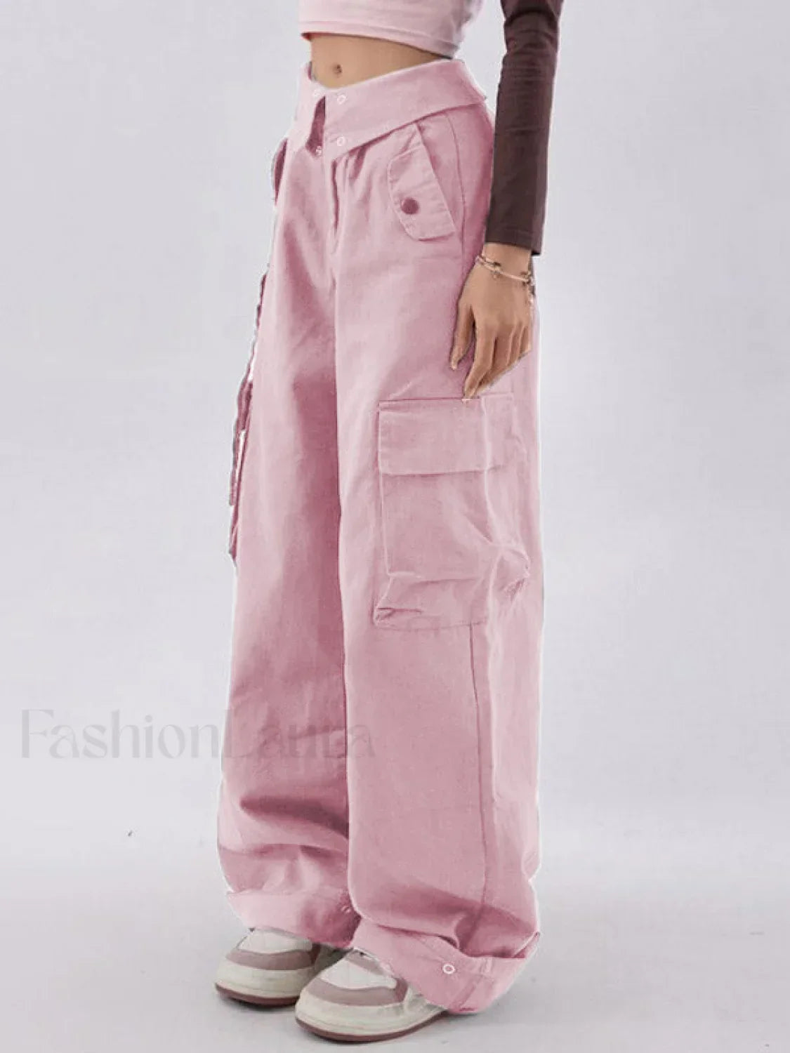 Buttoned High Waisted Cargo Pants