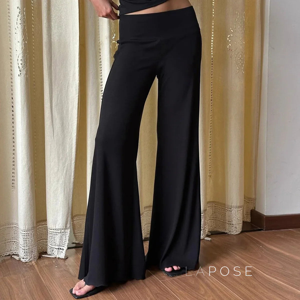 Delylah Low-Rise Wavy Flared Pants