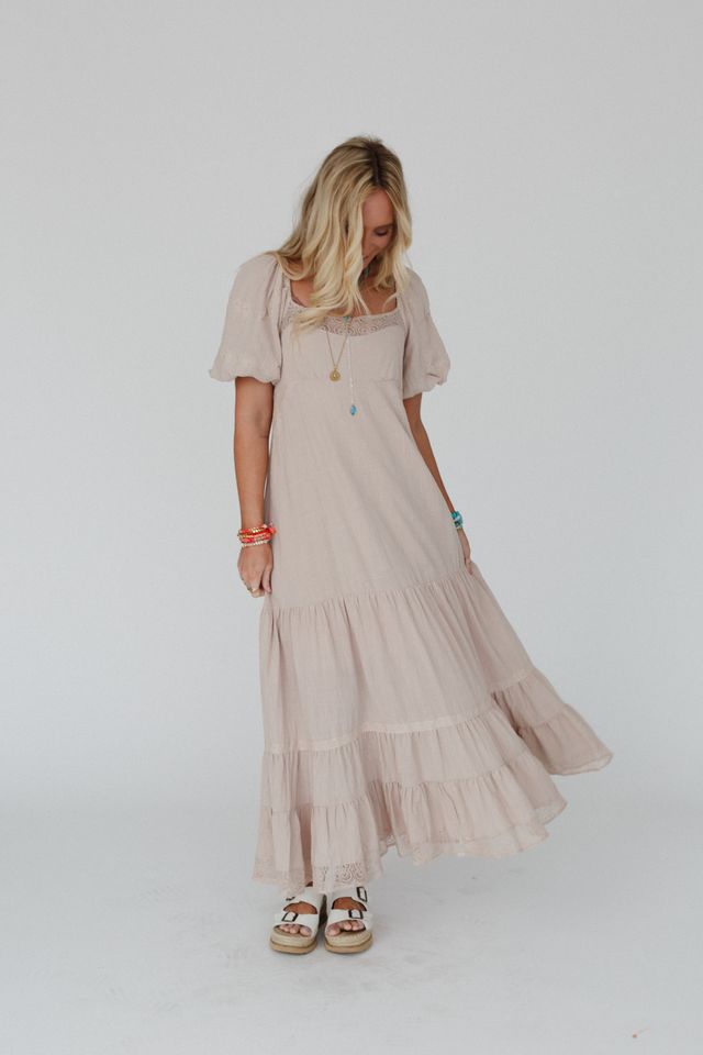 Peony Paradise Lace Trim Dress - Mocha